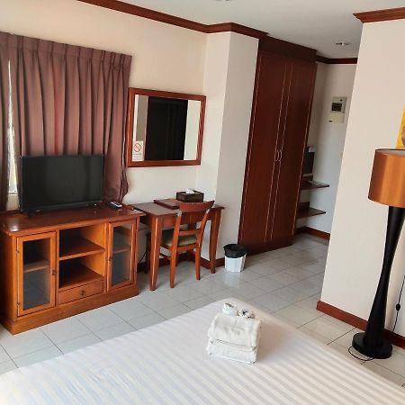 Inn House- Sha Extra Plus Pattaya Exterior foto