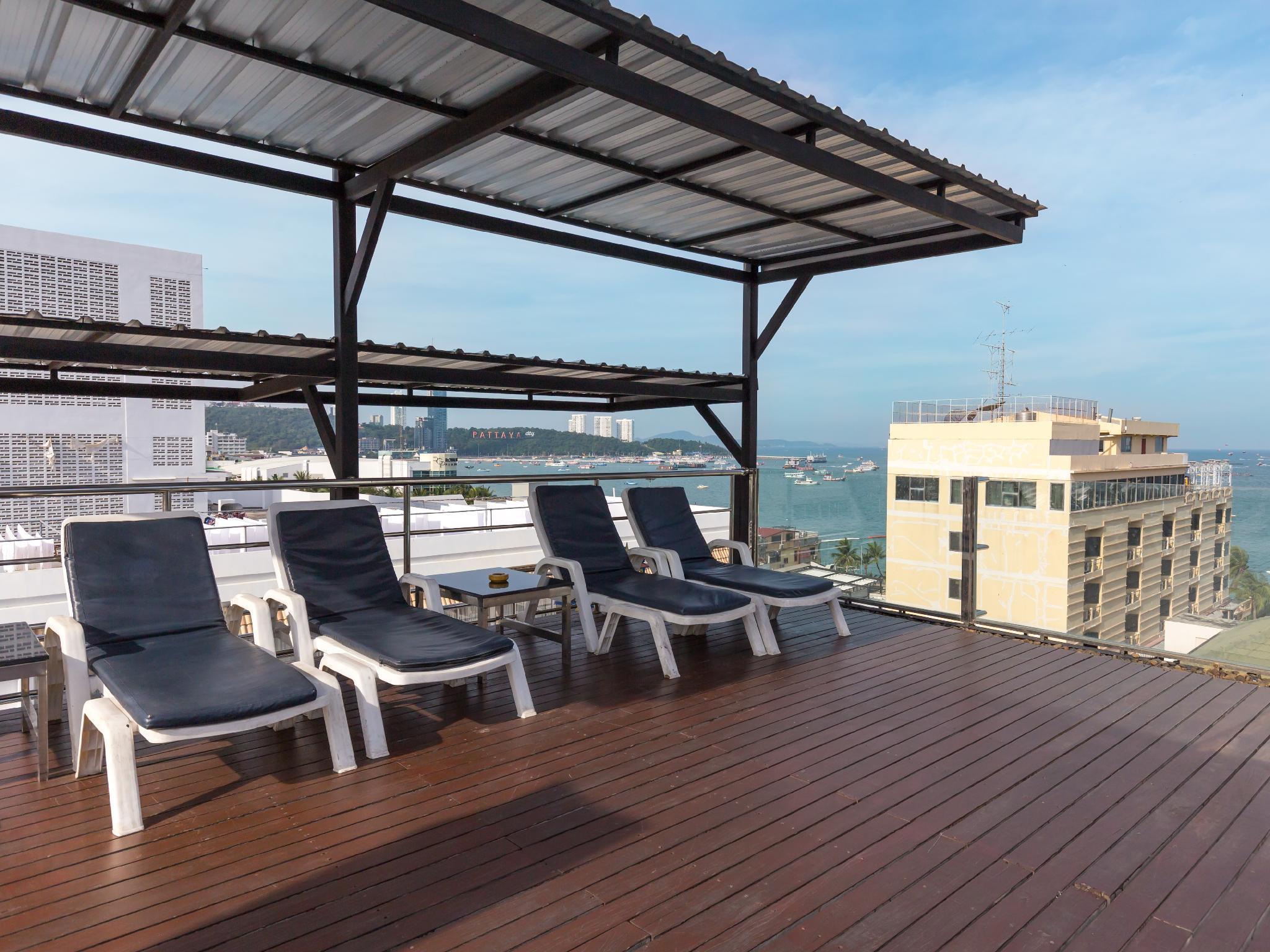 Inn House- Sha Extra Plus Pattaya Exterior foto