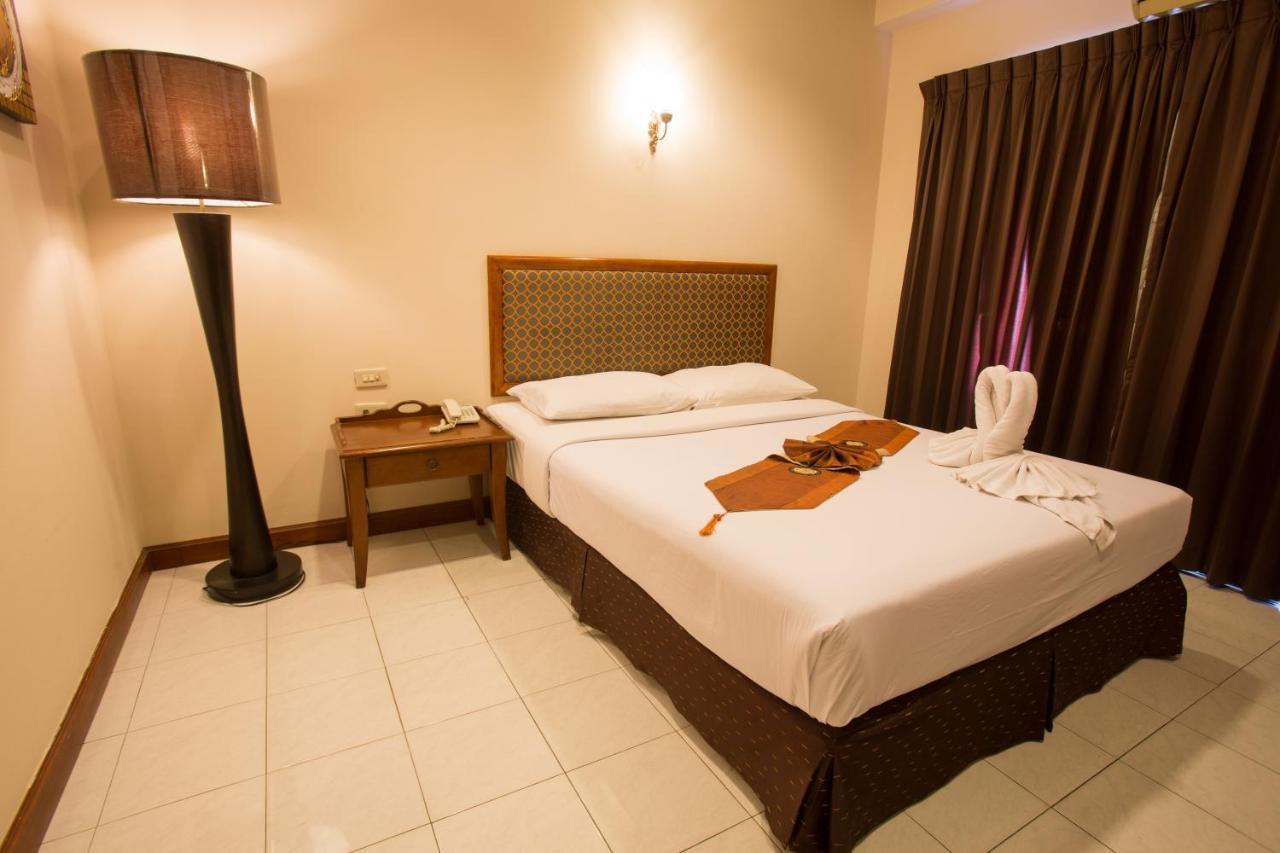 Inn House- Sha Extra Plus Pattaya Exterior foto