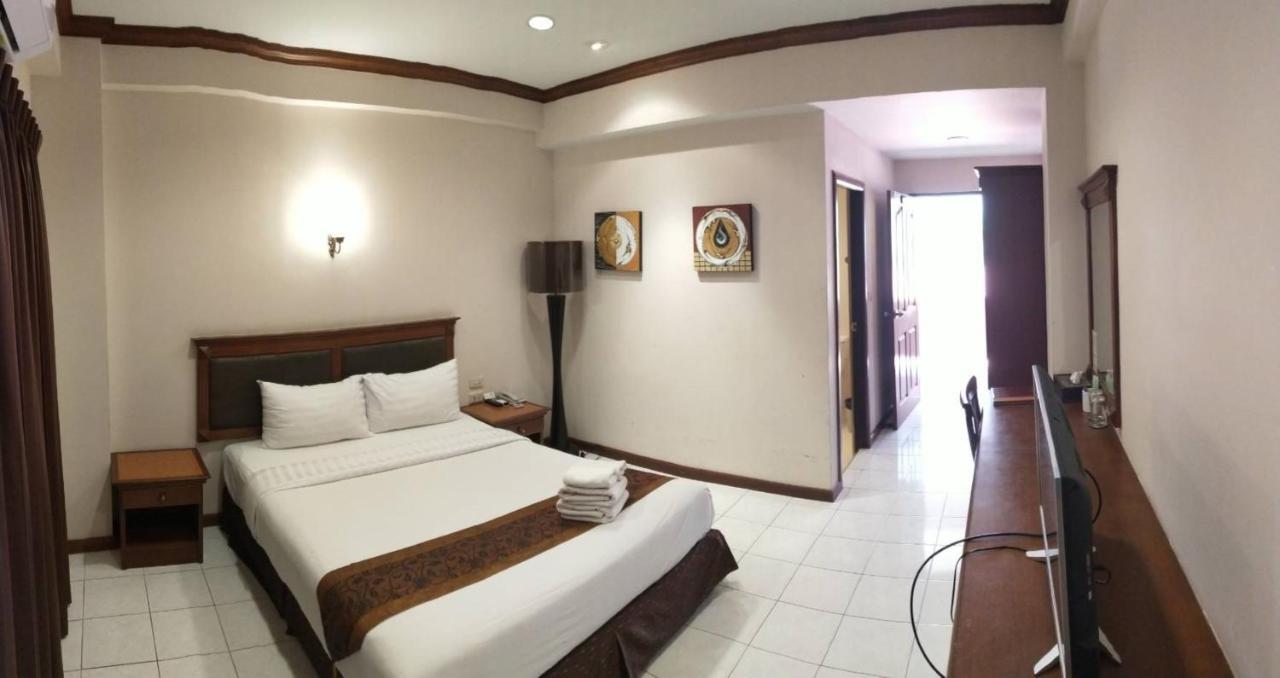 Inn House- Sha Extra Plus Pattaya Exterior foto